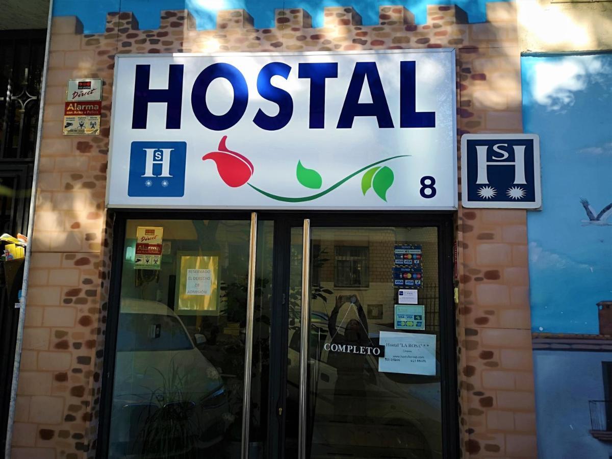 Caces Hostal La Rosa מראה חיצוני תמונה